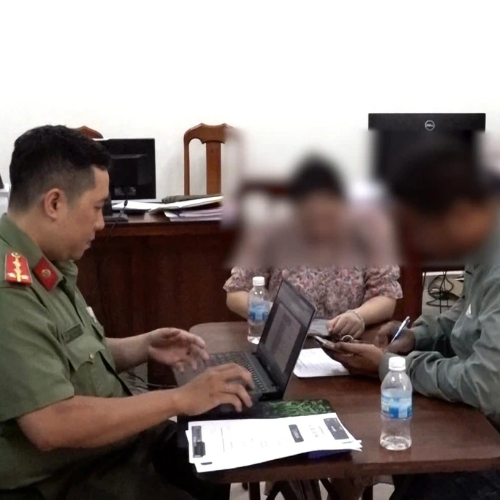 Phát Hiện Hành Vi Đổ Chất Thải Trái Phép Gây Ô Nhiễm Môi Trường Ở Xã Cam Lâm